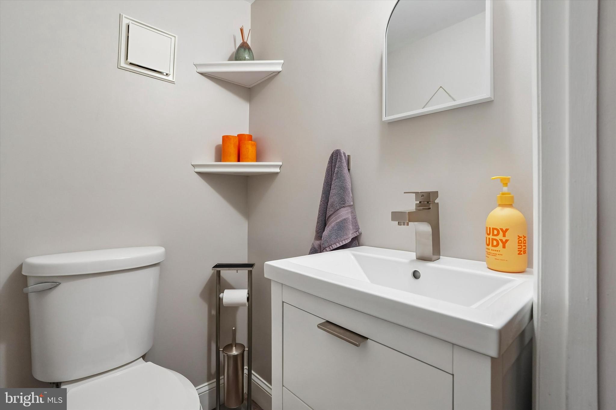 3447 Aubrey Avenue Philadelphia, PA 19114 - Photo 14 of 25