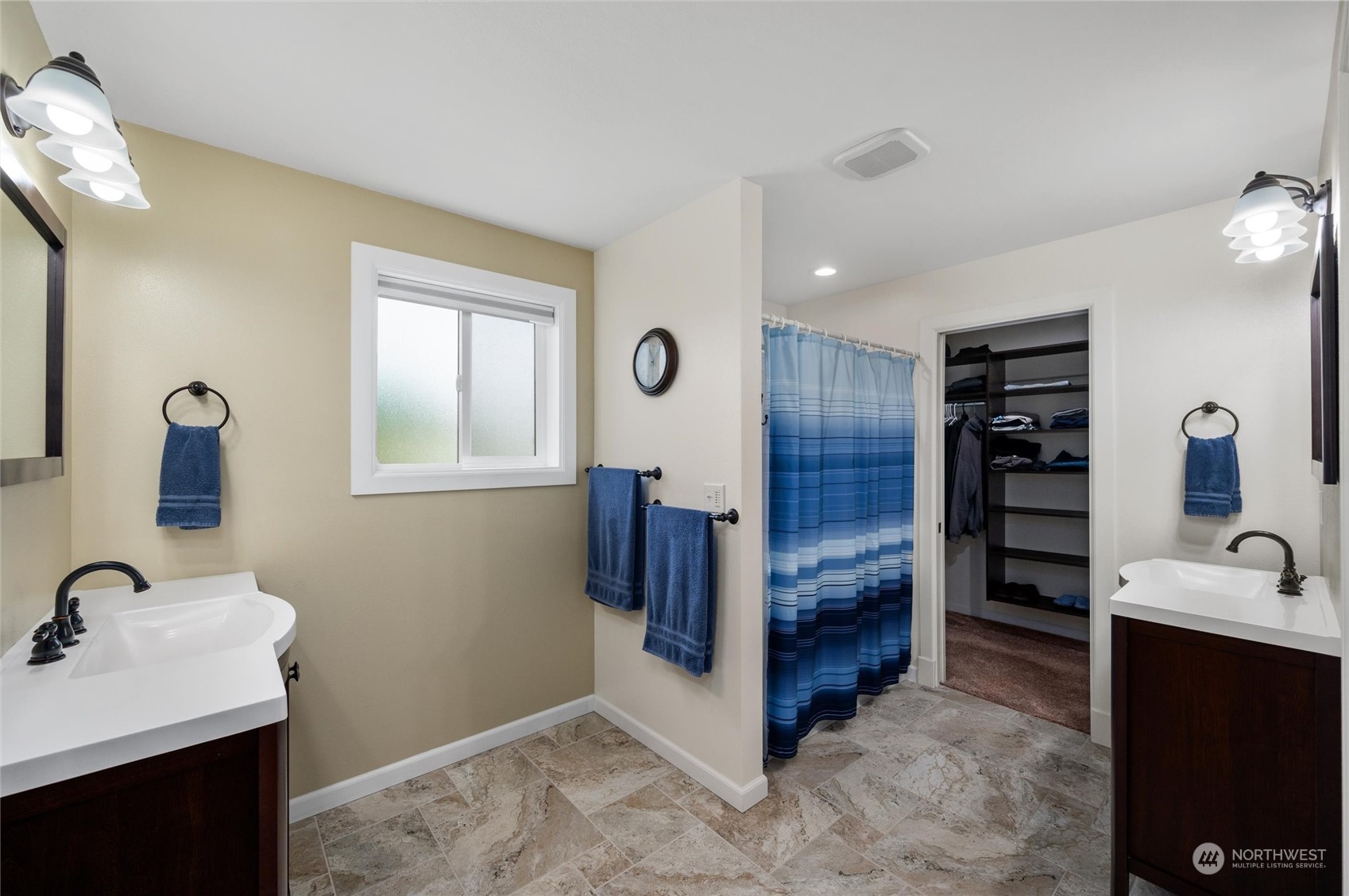 21727 Swan Road Mount Vernon, WA 98273 - Photo 14 of 40 Gallery Image 14