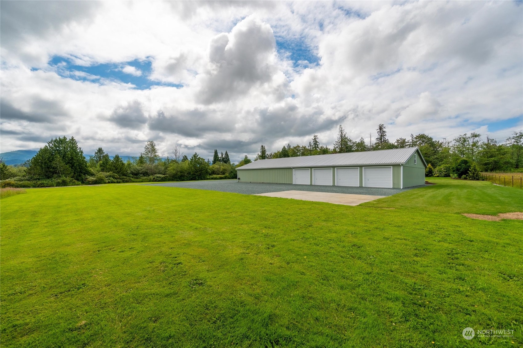 21727 Swan Road Mount Vernon, WA 98273 - Photo 27 of 40 Gallery Image 27