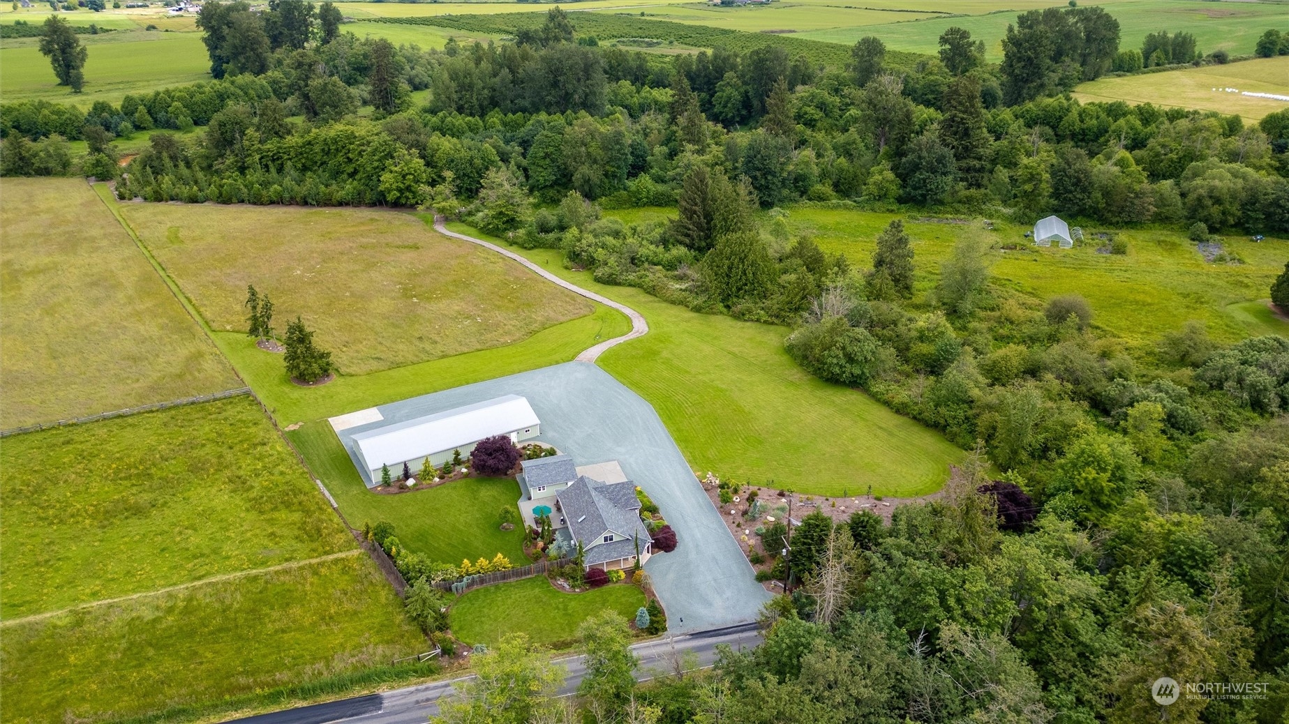 21727 Swan Road Mount Vernon, WA 98273 - Photo 37 of 40 Gallery Image 37
