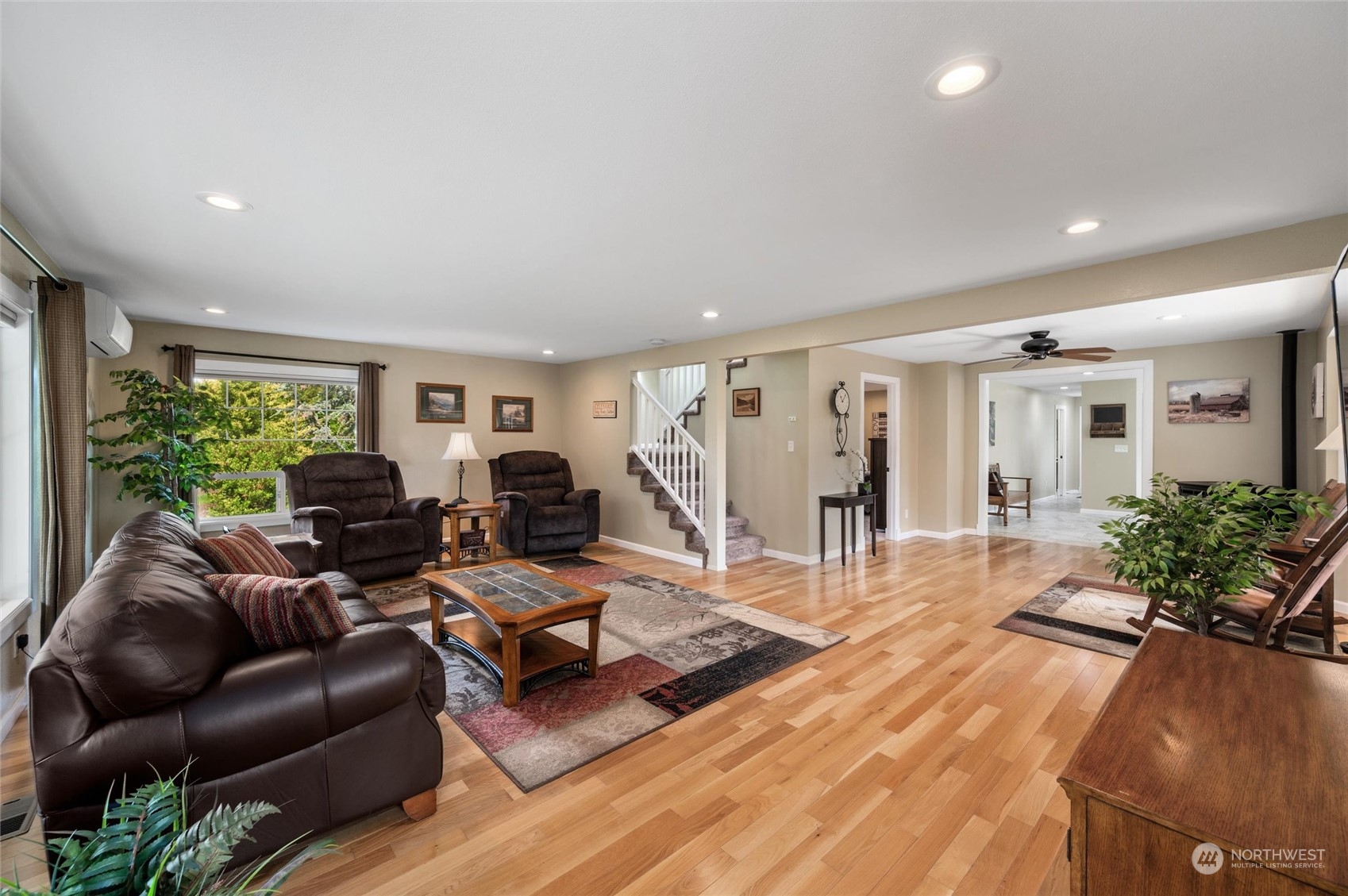 21727 Swan Road Mount Vernon, WA 98273 - Photo 6 of 40 Gallery Image 6