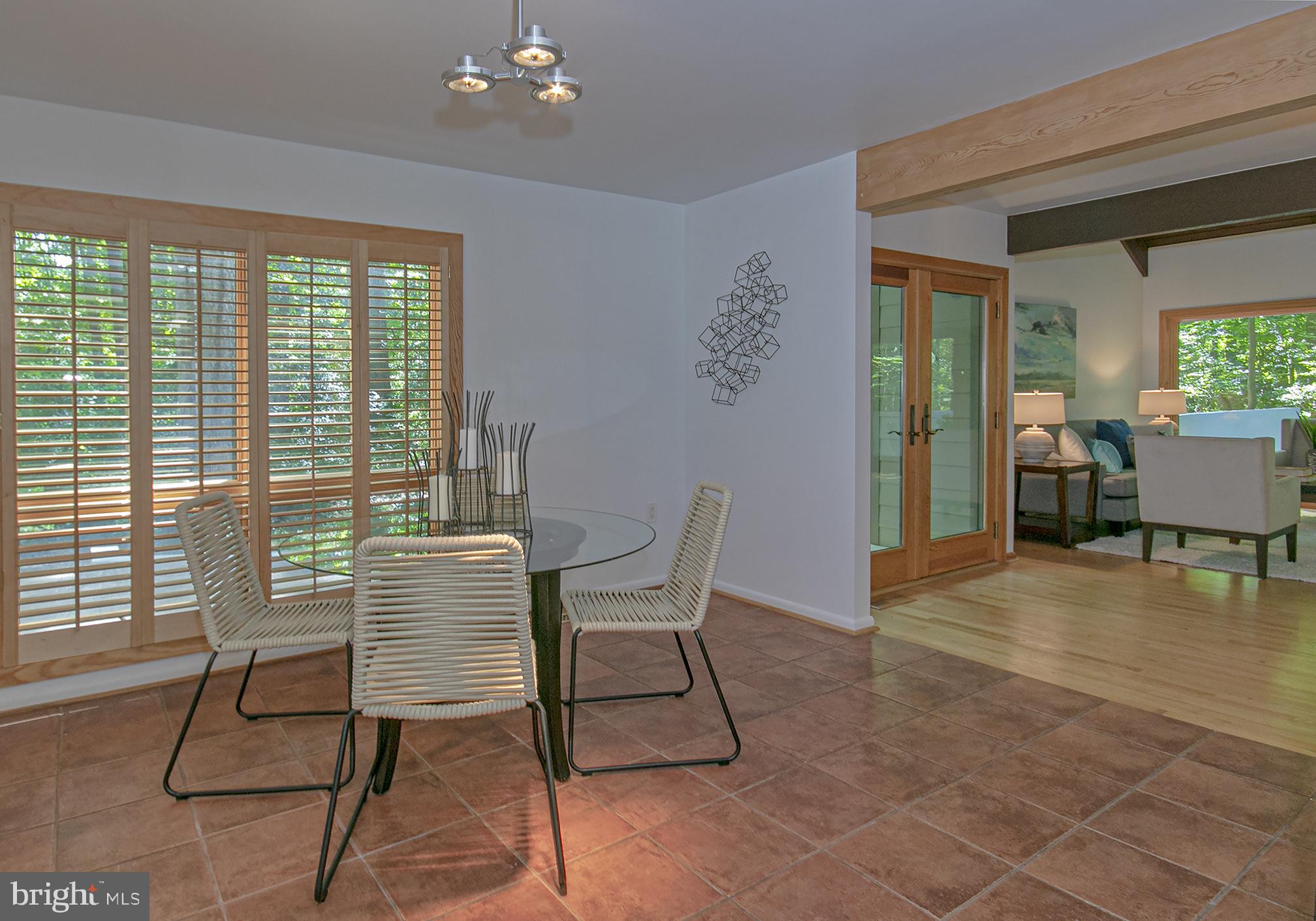 634 Springvale Road Great Falls, VA 22066 - Photo 10 of 37 Breakfast room with front hall