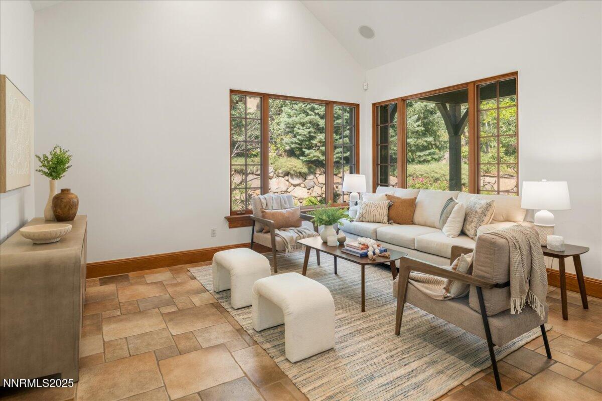 6365 Wetzel Court Reno, NV 89511 - Photo 5 of 45 05-DSC_9789