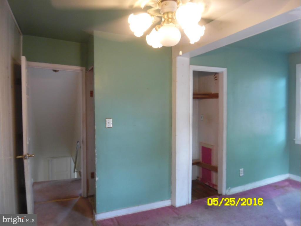 110 Upmanor Road Baltimore, MD 21229 - Photo 8 of 16 Bedroom
