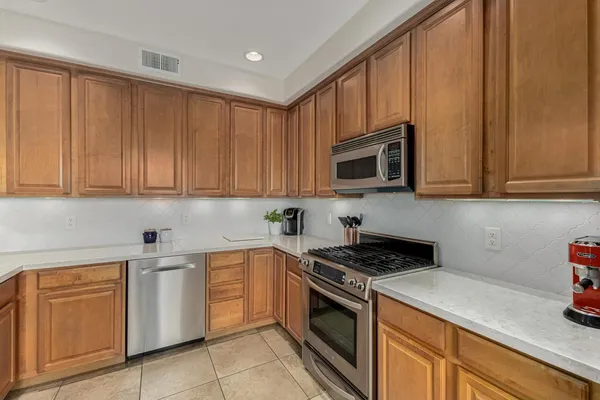$3,500 | 10260 East White Feather Lane, Unit 1011, Scottsdale, AZ 85262