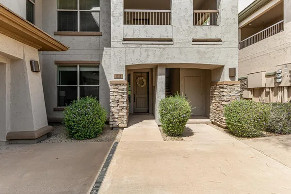 $3,500 | 10260 East White Feather Lane, Unit 1011, Scottsdale, AZ 85262