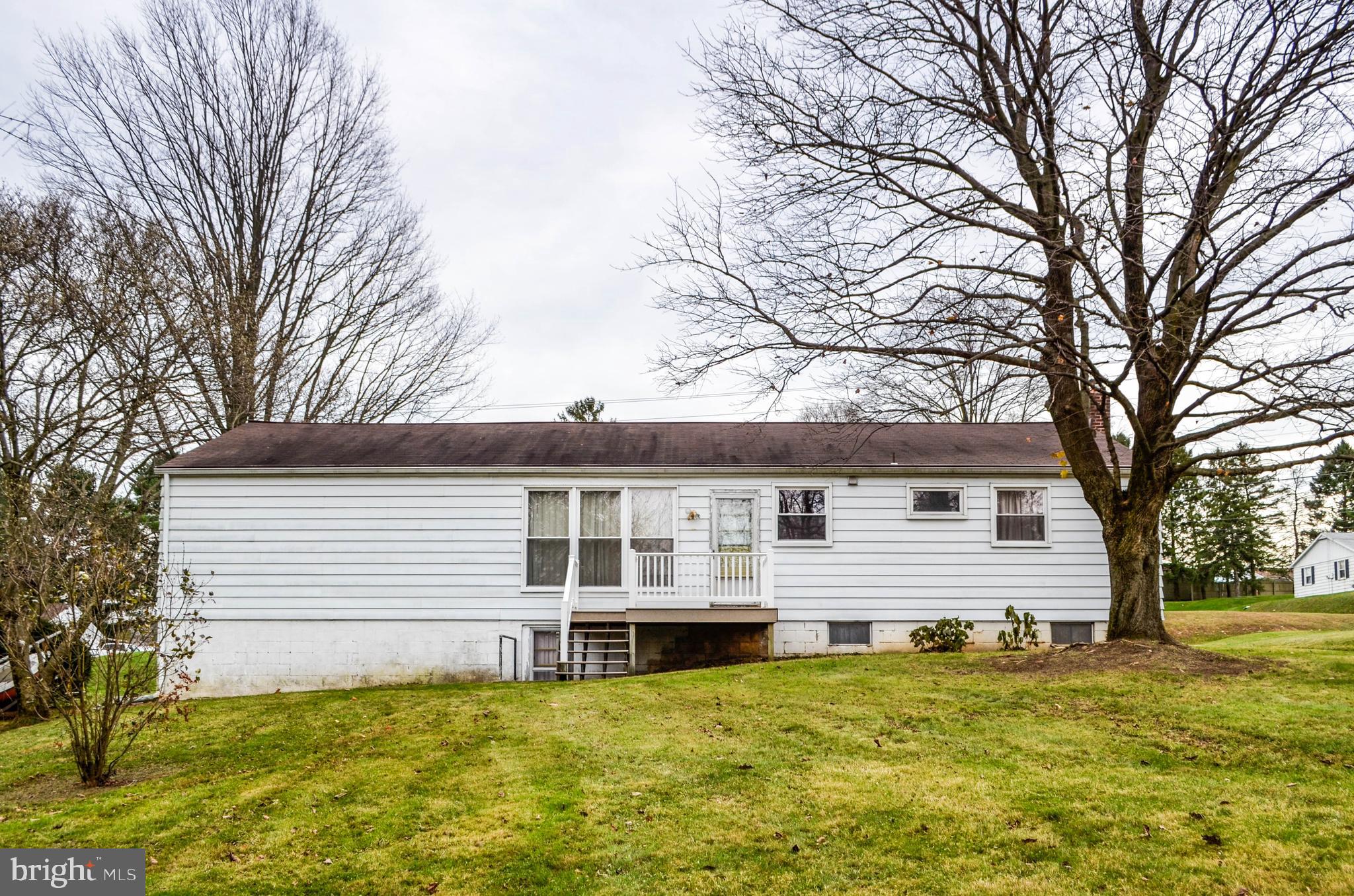113 Winterstown Road Red Lion, PA 17356 - Photo 8 of 37