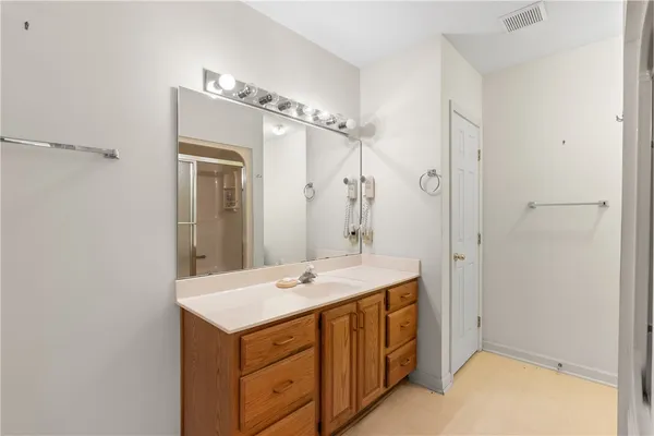 $389,000 | 202 Snead Lane, Westminster, SC 29693