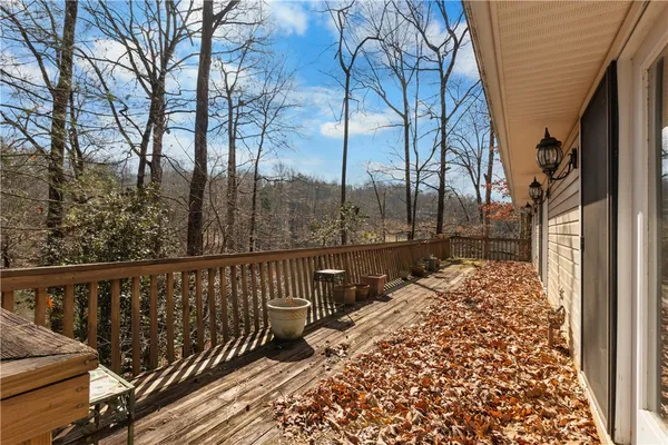 $389,000 | 202 Snead Lane, Westminster, SC 29693
