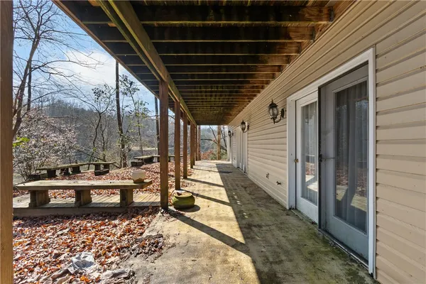$389,000 | 202 Snead Lane, Westminster, SC 29693