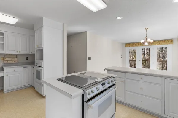 $389,000 | 202 Snead Lane, Westminster, SC 29693