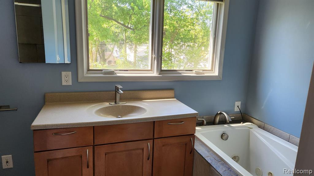 3333 Normandy Road Royal Oak, MI 48073 - Photo 18 of 21