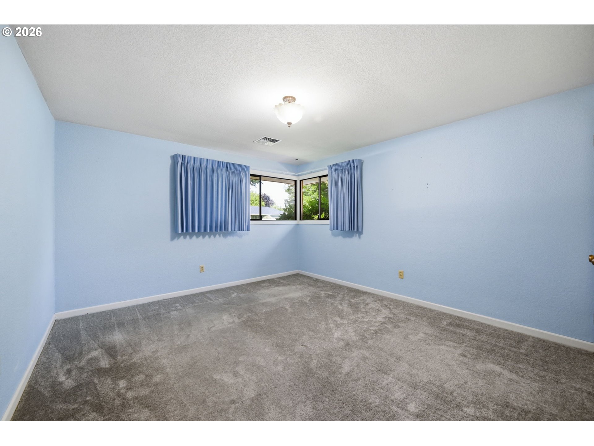 825 Louis Street Eugene, OR 97402 - Photo 27 of 45