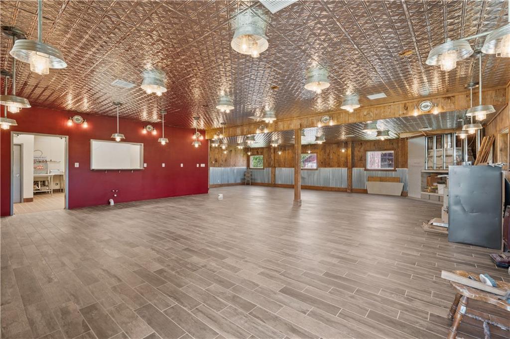 3800 120th Road Thayer, KS 66776 - Photo 4 of 99
