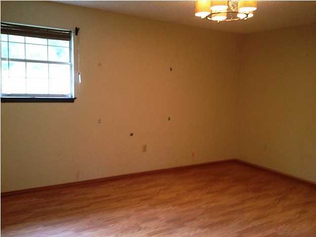 5468 Monterrey Road Crestview, FL 32539 - Photo 14 of 36 Gallery Image 14