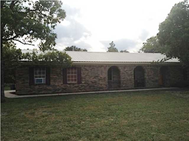 5468 Monterrey Road Crestview, FL 32539 - Photo 5 of 36 Gallery Image 5