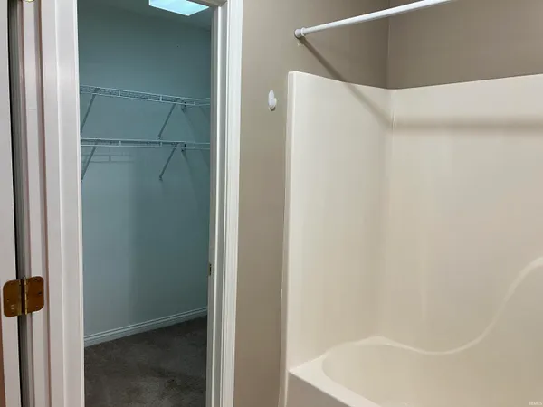 $1,700 | 8120 Cedar Point Drive, Newburgh, IN 47630