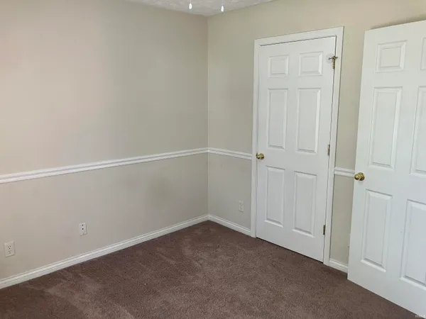 $1,700 | 8120 Cedar Point Drive, Newburgh, IN 47630