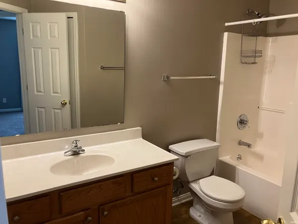 $1,700 | 8120 Cedar Point Drive, Newburgh, IN 47630