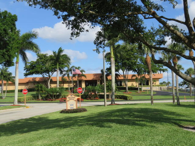 15075 Witney Road, Unit 214 Delray Beach, FL 33484 - Photo 13 of 18 CLubhouse