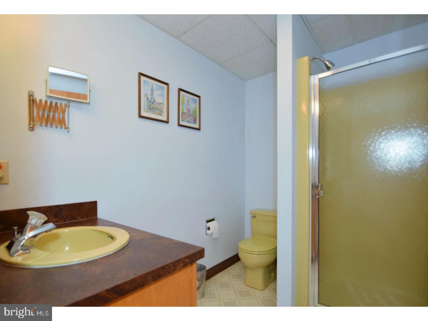 751 Store Road Harleysville, PA 19438 - Photo 21 of 25 Bathroom