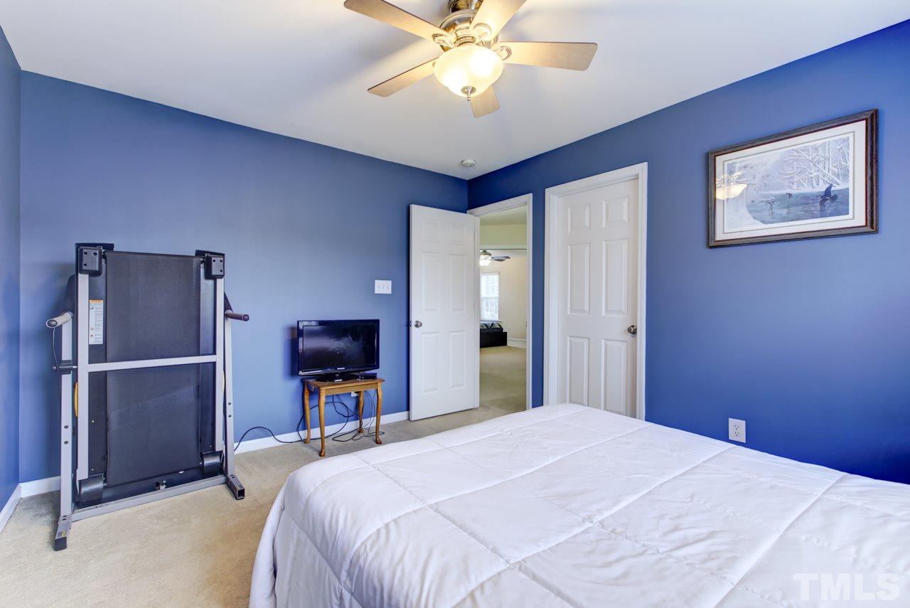 3054 Kilarney Ridge Loop Cary, NC 27511 - Photo 15 of 25
