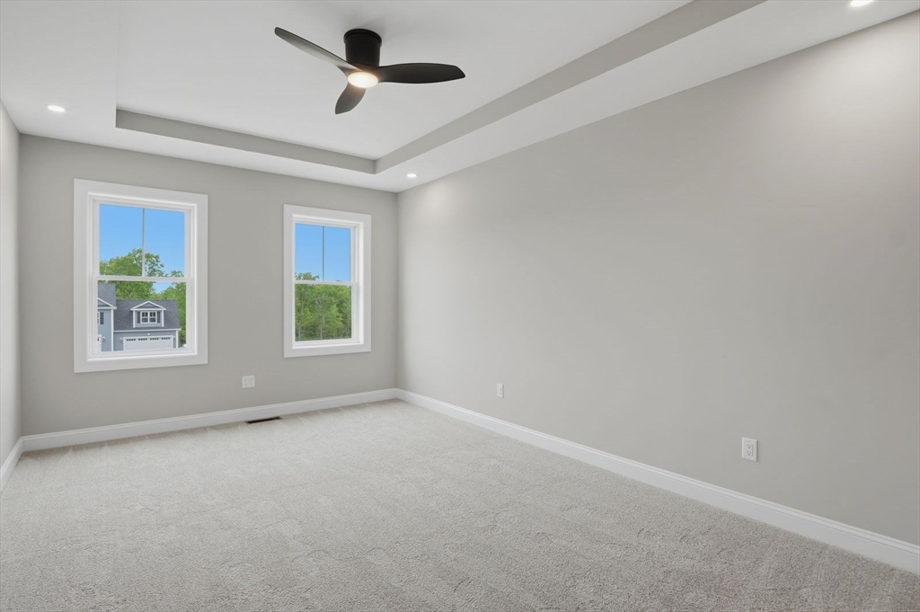 145 Turner Farm Road Uxbridge, MA 01569 - Photo 5 of 9