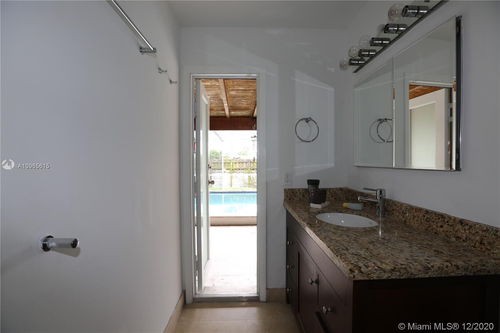 9870 Southwest 23rd Terrace Miami, FL 33165 - Photo 9 of 9