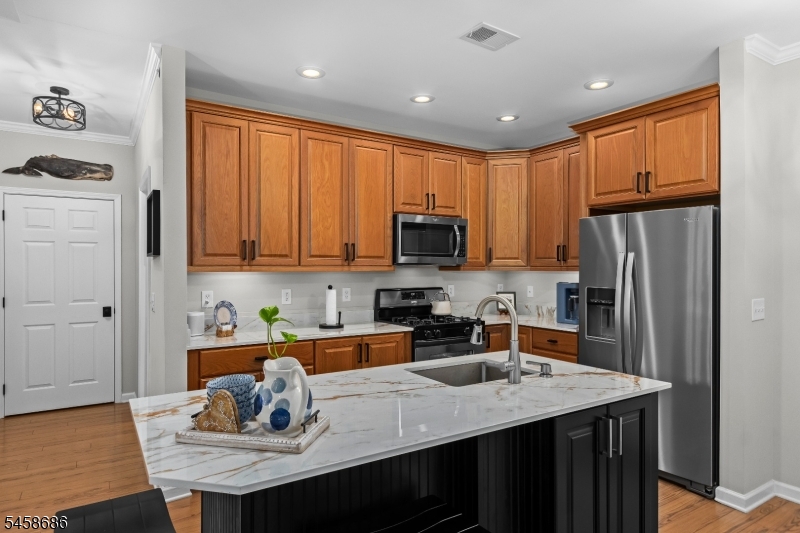 53 Ridgeview Lane, Unit 53 Mount Arlington, NJ 07856 - Photo 8 of 36 Gallery Image 8