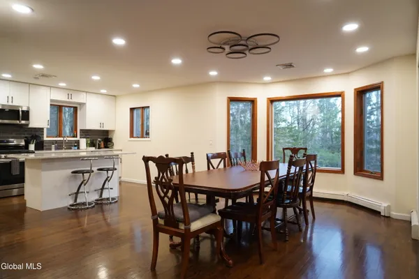 $749,900 | 73 Fern Ridge Road, Hunter, NY 12436