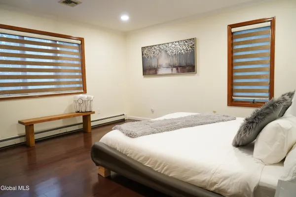 $749,900 | 73 Fern Ridge Road, Hunter, NY 12436