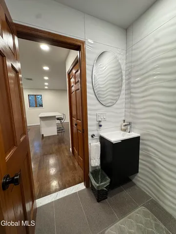 $749,900 | 73 Fern Ridge Road, Hunter, NY 12436