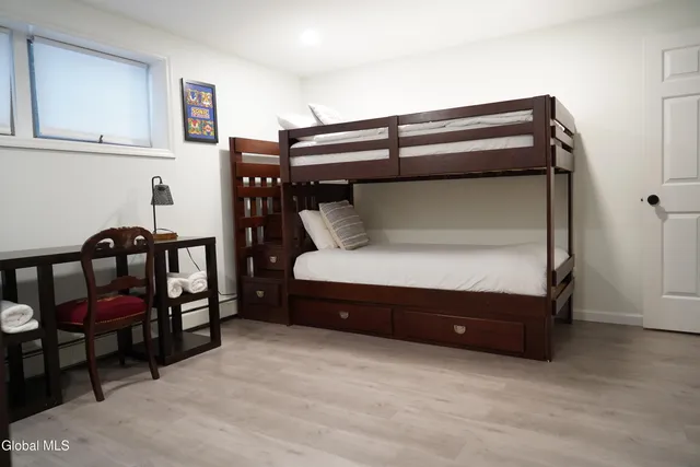 $749,900 | 73 Fern Ridge Road, Hunter, NY 12436