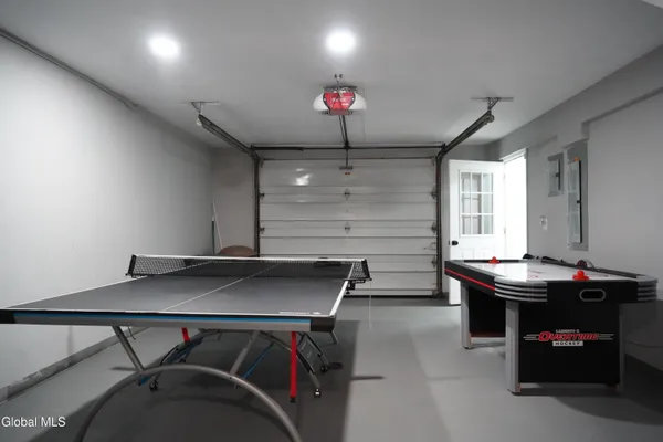 $749,900 | 73 Fern Ridge Road, Hunter, NY 12436