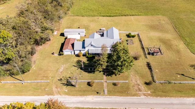 $369,000 | 116 Ashland Road, Waynesboro, TN 38485