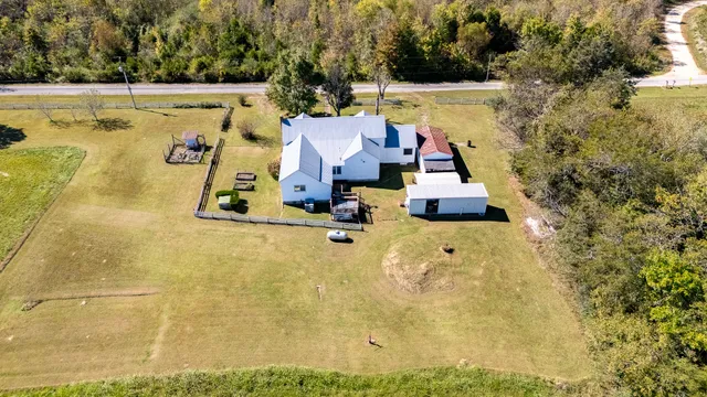 $369,000 | 116 Ashland Road, Waynesboro, TN 38485