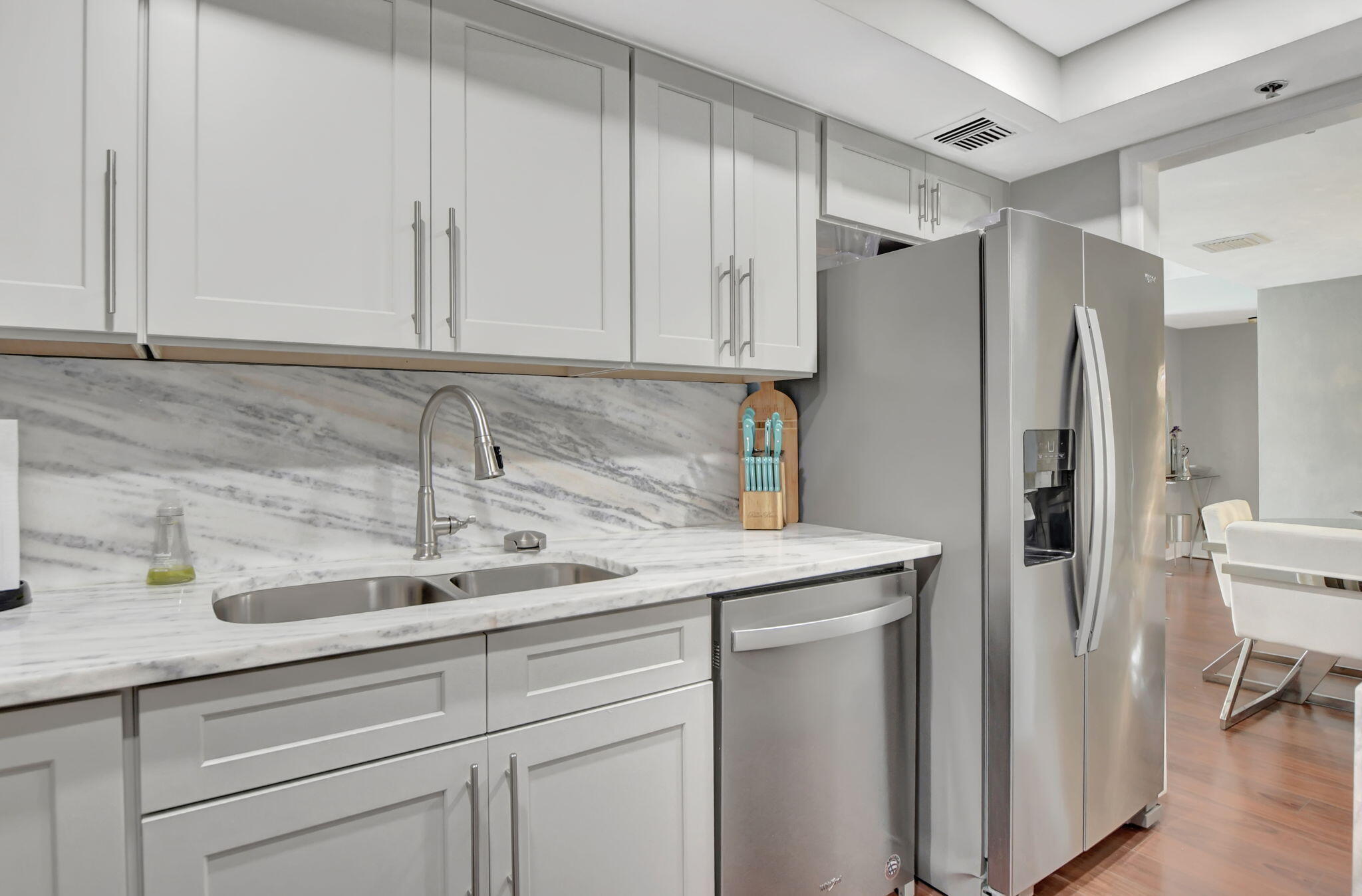1923 Bridgewood Drive Boca Raton, FL 33434 - Photo 10 of 32 Kitchen
