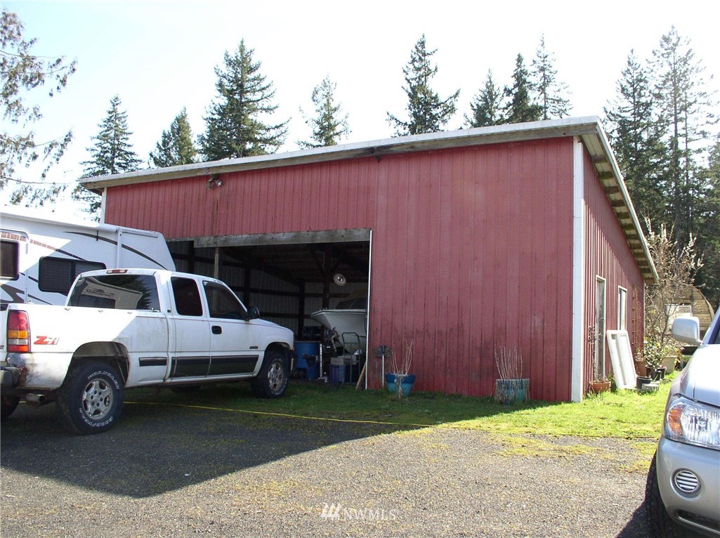 421 East McReavy Road Union, WA 98592 - Photo 3 of 37 Gallery Image 3