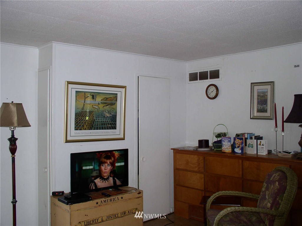 421 East McReavy Road Union, WA 98592 - Photo 26 of 37 Gallery Image 26