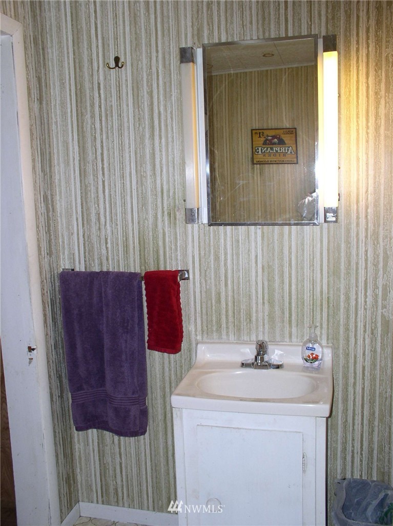 421 East McReavy Road Union, WA 98592 - Photo 28 of 37 Gallery Image 28