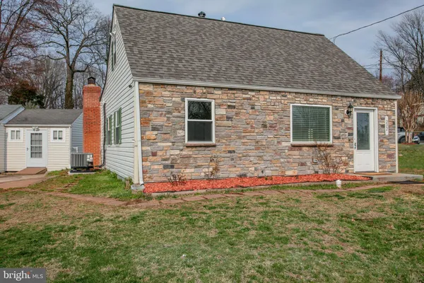 $2,700 | 232 Cabbel Drive, Manassas Park, VA 20111