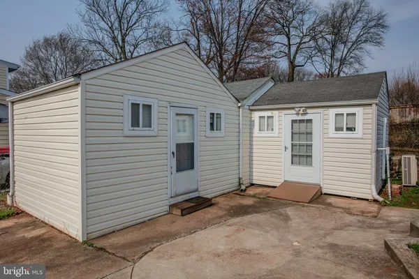 $2,700 | 232 Cabbel Drive, Manassas Park, VA 20111