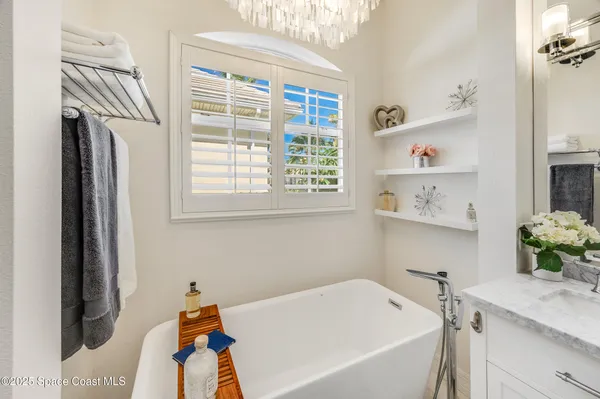 $849,000 | 274 Clyde Street, Melbourne Beach, FL 32951