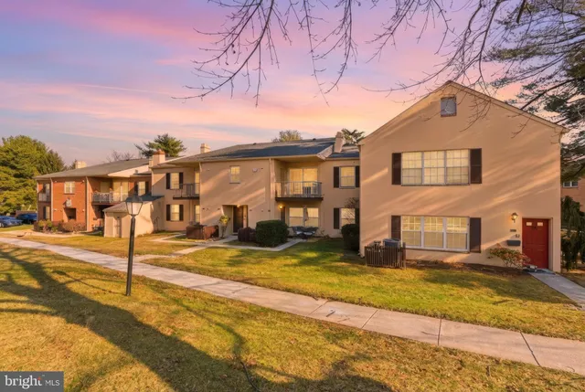 $1,995 | 463 Old Forge Crossing, Devon, PA 19333