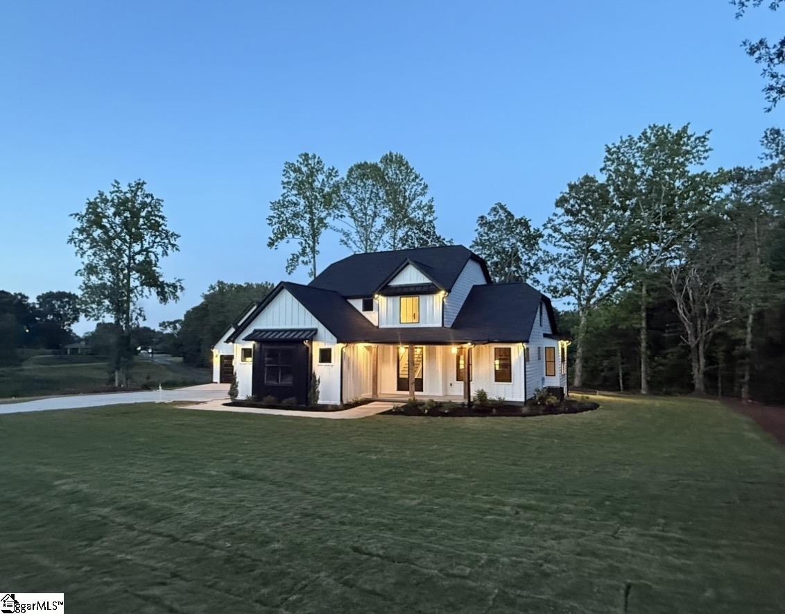 668 Flynn Road Greer, SC 29651 - Photo 7 of 49