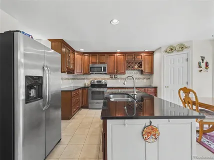 $420,000 | 25 Lindenwood Circle, Johnstown, CO 80534
