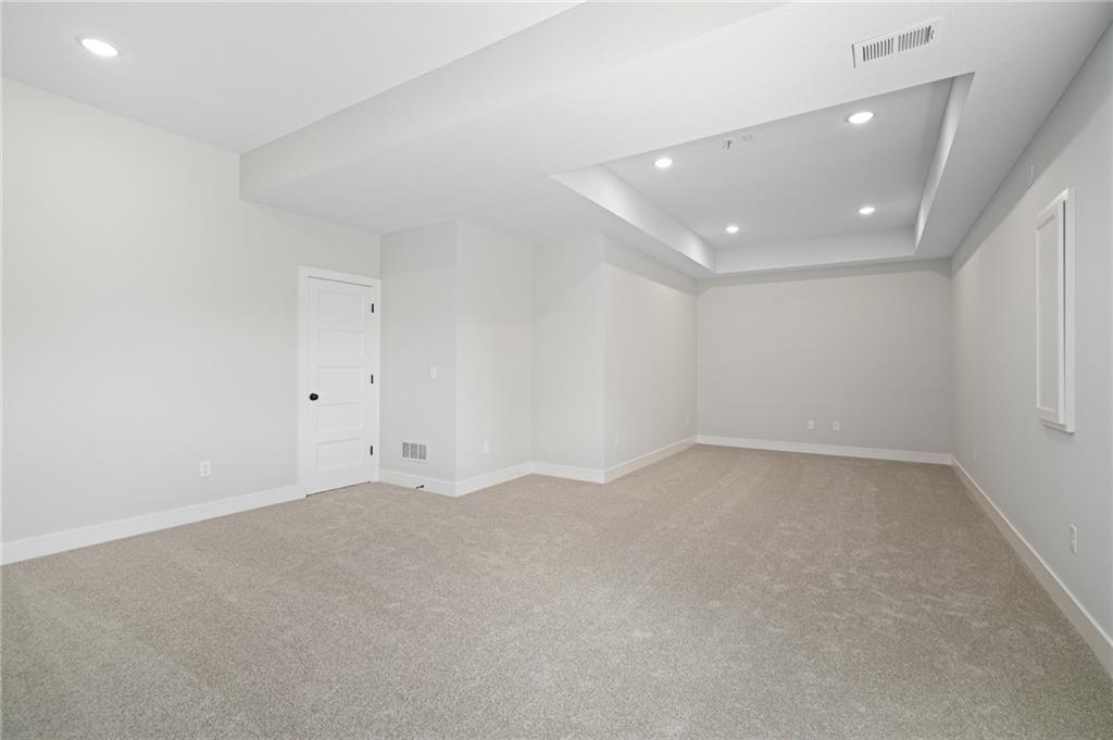 11216 South Gleason Road Olathe, KS 66061 - Photo 50 of 59