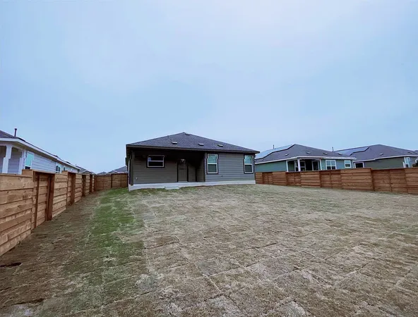 $2,230 | 125 Madrid, Kyle, TX 78640