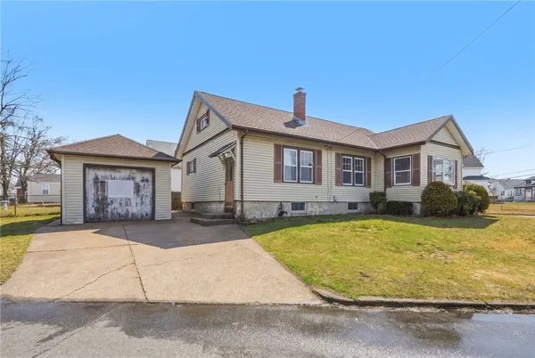 $2,600 | 67 Fred Street, Pawtucket, RI 02860