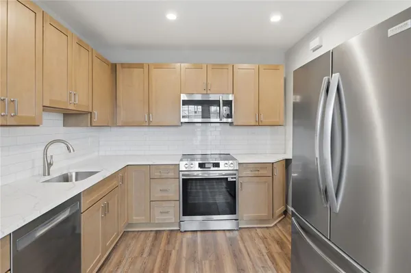 $2,600 | 67 Fred Street, Pawtucket, RI 02860